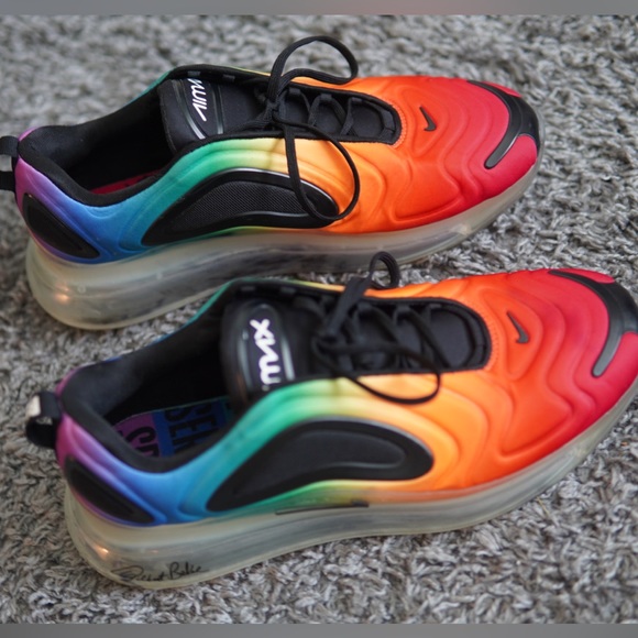 Air Max 720 - Picture 2 of 6